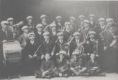 1935