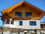 Privathaus mit Holzverkleidung der Firma Wiesflecker
