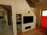 Wohnwand mit integrietem Fernseher